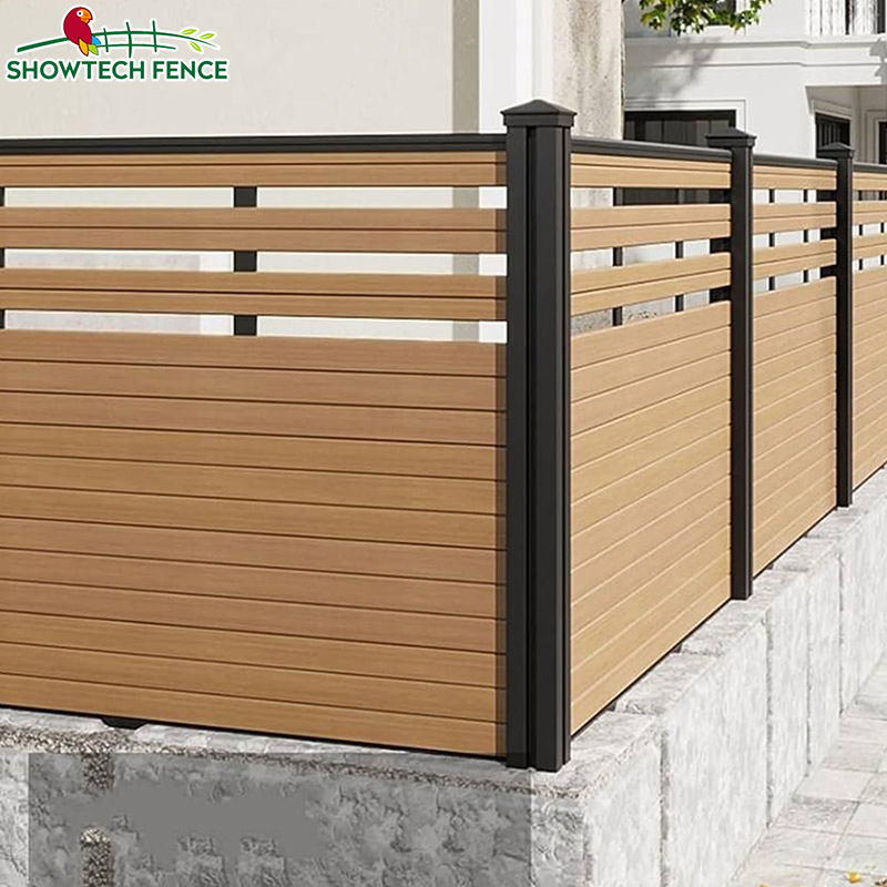 WPC Wood Grain Garden Fence Wall Panels Outdoor, WPC Composite Fencing Boards