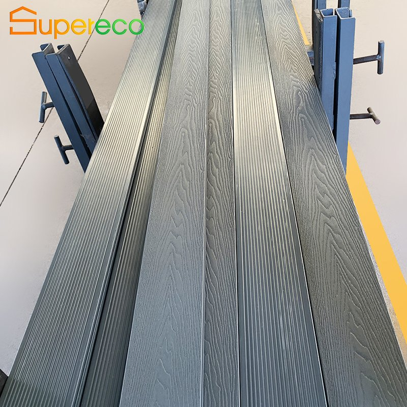 UV Rays Resistant WPC Decking Hollowdecking for Outdoor Use