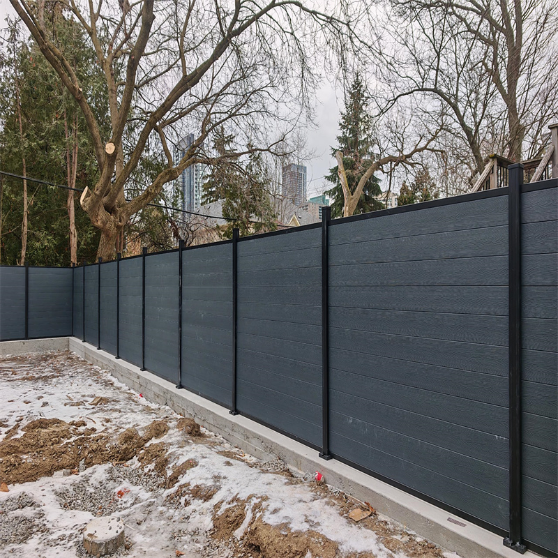 Waterproof Anti UV Composite Fence Panels WPC Fencing Outdoor Garden Fence
