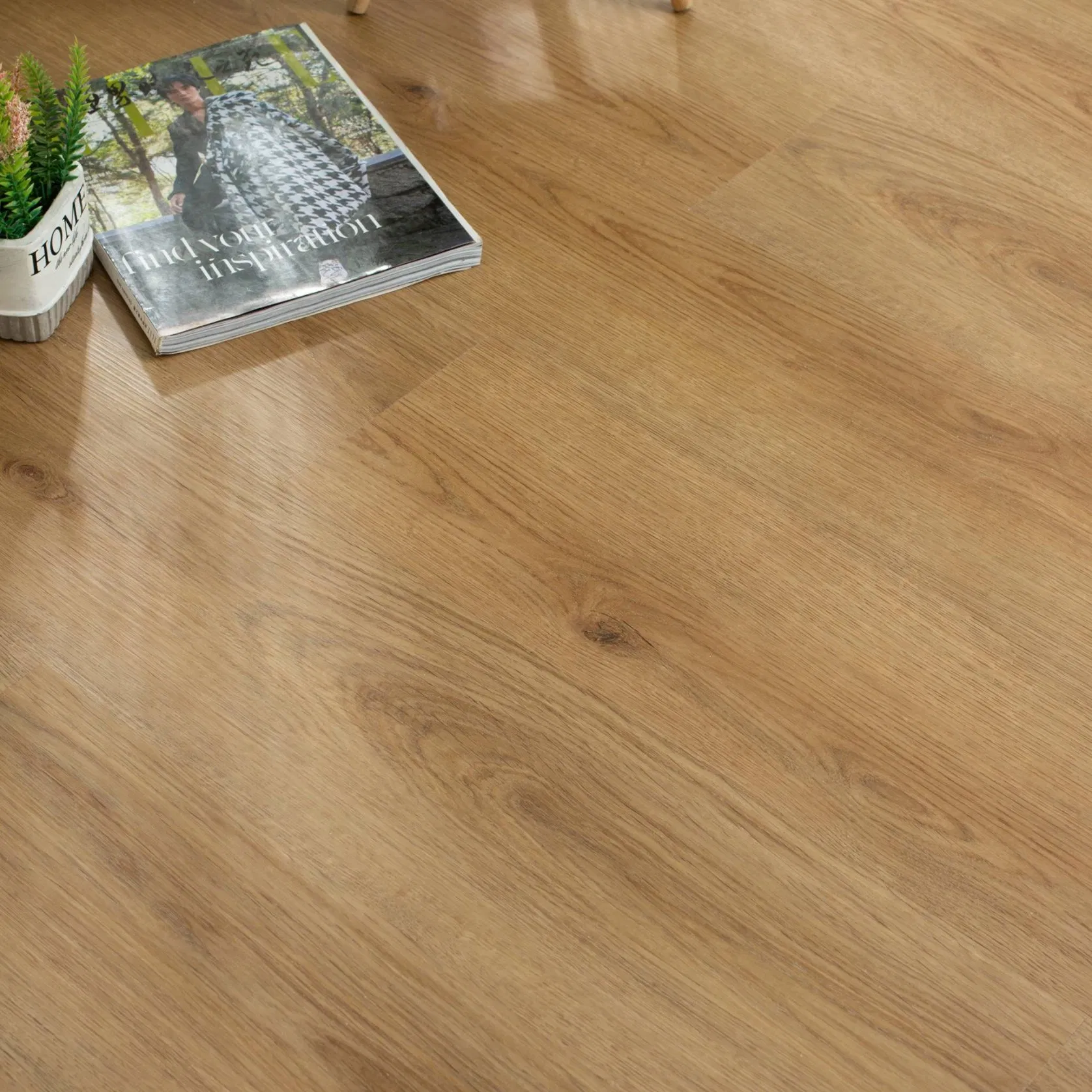 Modern Design WPC Hybrid Flooring with Anti-Slip and Fire-Resistant Properties for Home Floor