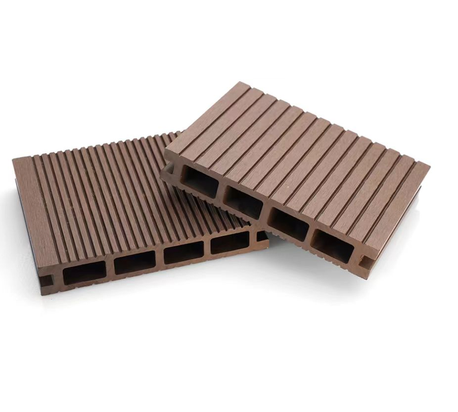 Anti-Slip Co-Extruded Surface WPC Decking for Poolside and Other Wet Areas