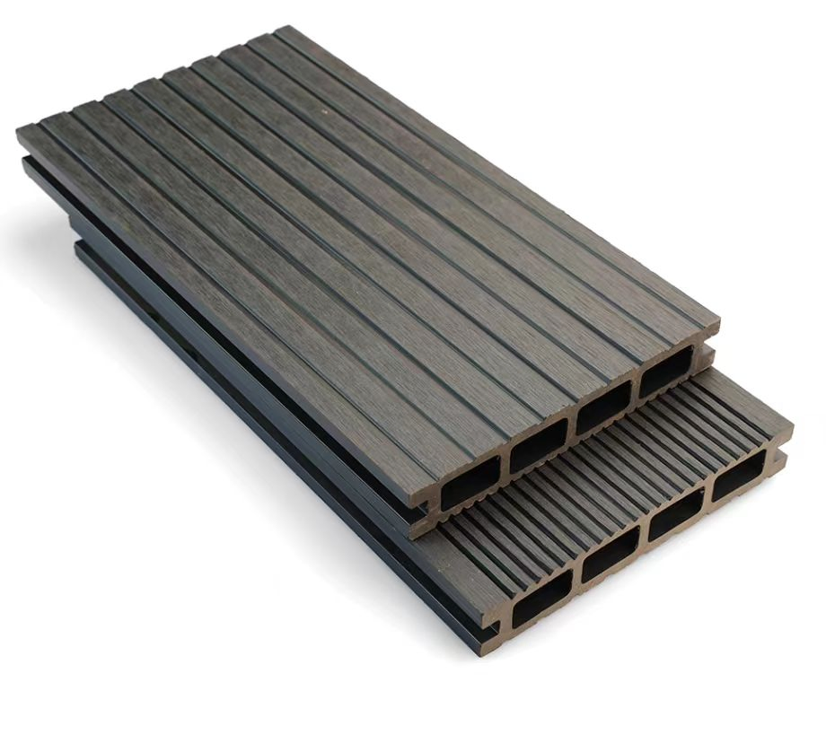 Anti-Slip Co-Extruded Surface WPC Decking for Poolside and Other Wet Areas