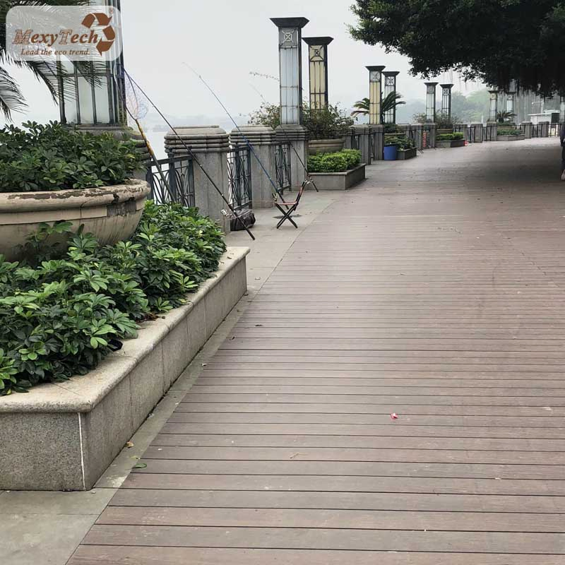 High Quality Fire Resistant Wood Plastic Composite WPC Decking Flooring