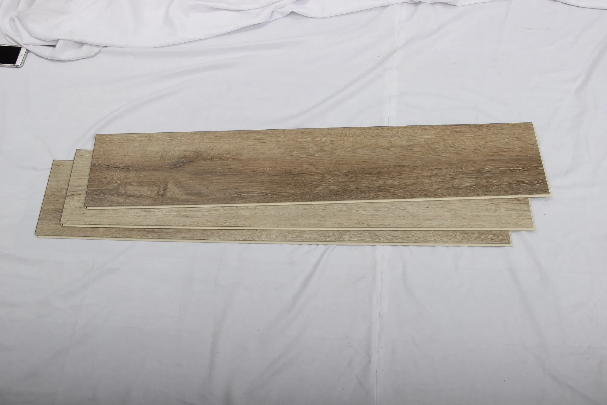 High Wear-Resistant 8mm Indoor Spc Waterproof Interlocking Fireproof WPC Vinyl PVC Tiles Flooring for Interior Decoration