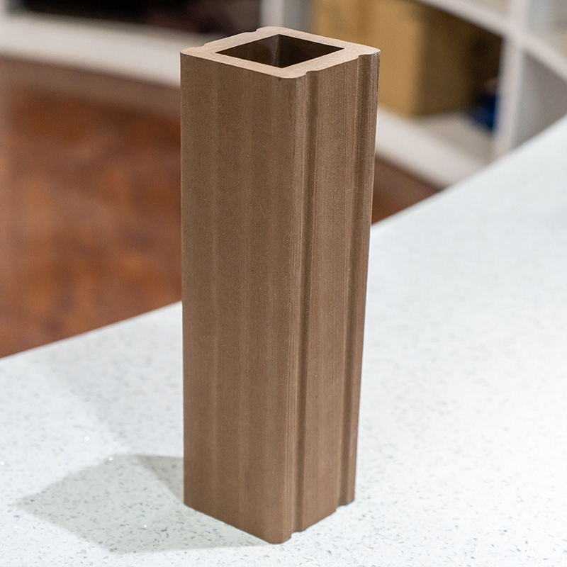 2023 Most Popular Extrusion WPC Railing Wood Plastic Composite for Garden Waterproof Railing