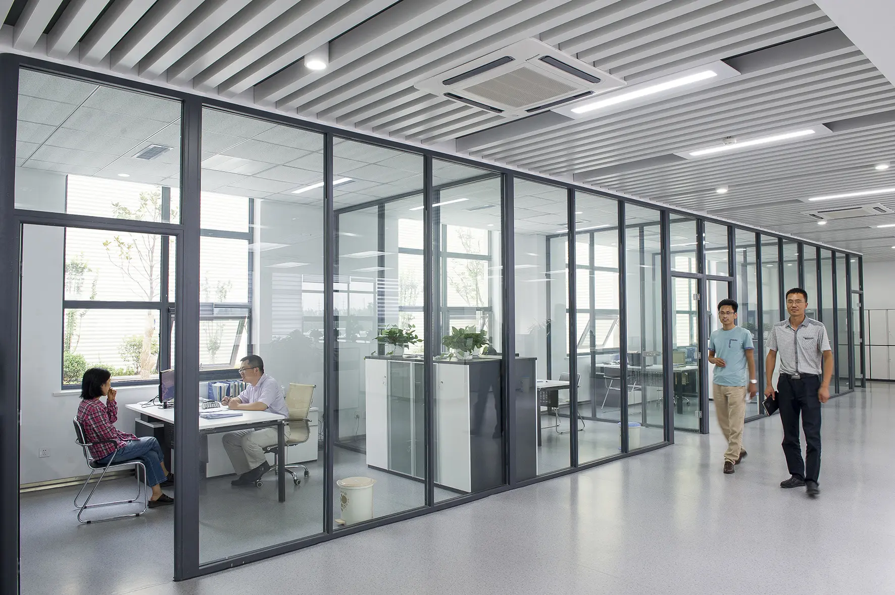 Flotte warehouse and logistics area for heat exchanger storage and dispatch