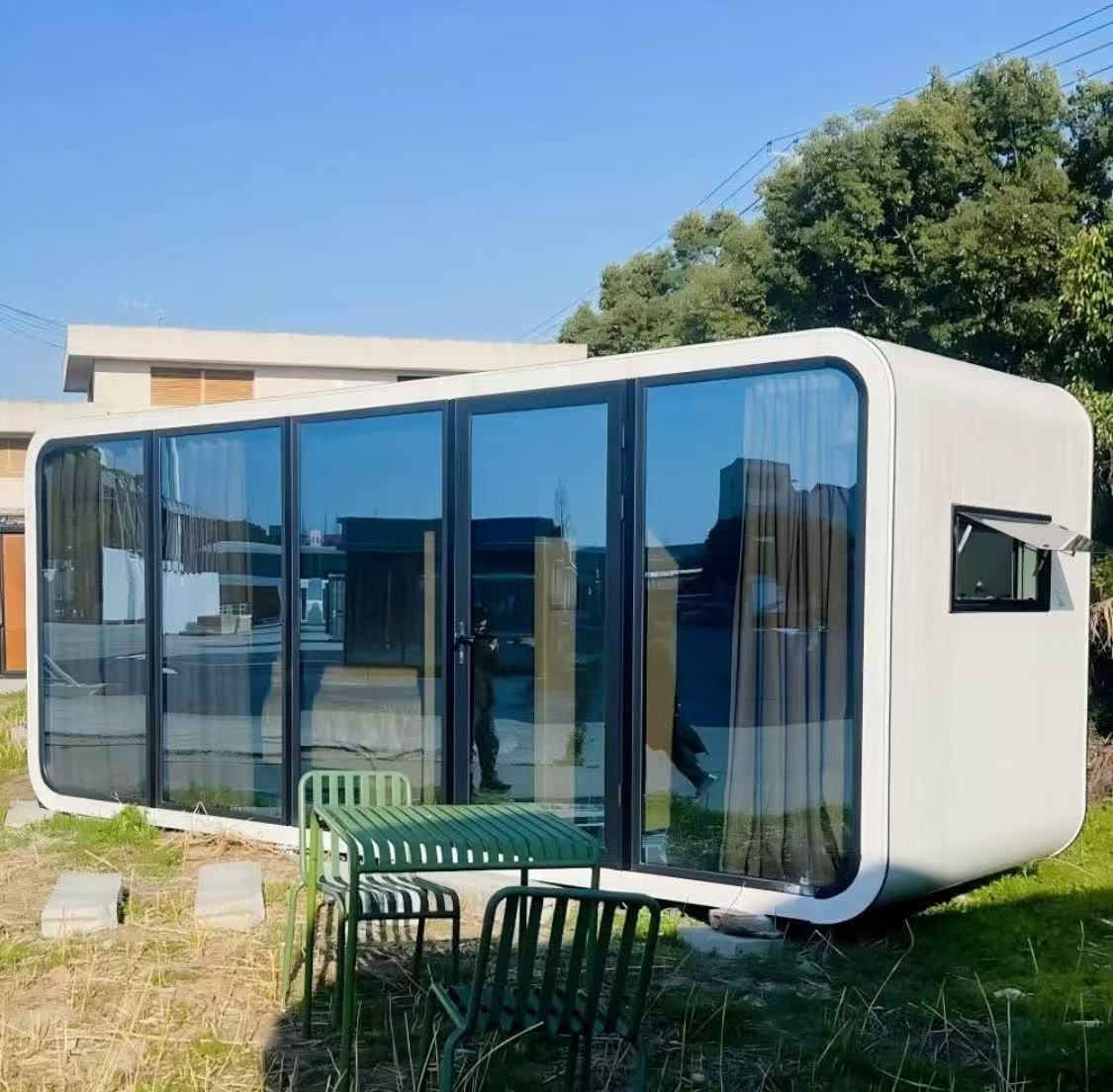 Modern Prefab Mobile Office Pod Steel and Sandwich Panel Mobile Cabin for Home Shop or Villa Use Apple Cabin House