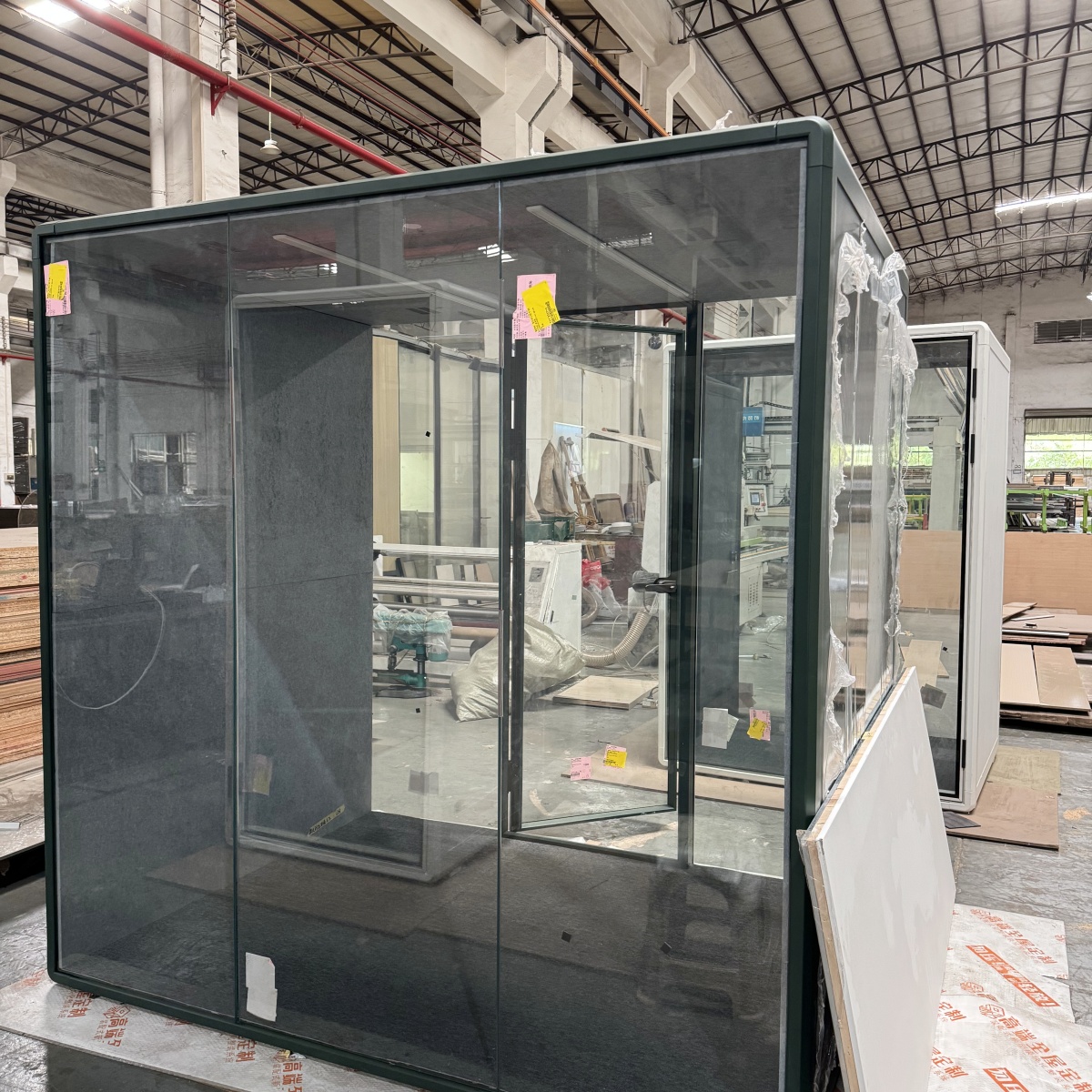 Extra Larze Size High Quiet Sleeping Pod Booth Demountable Sound Proof Modular Conference Private Space With Air System
