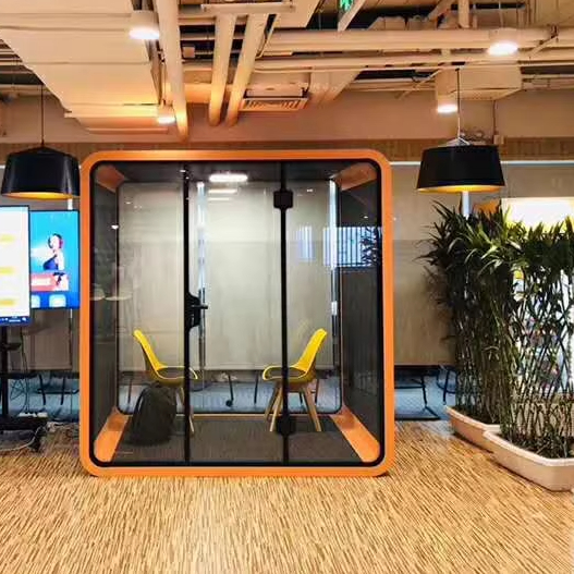 Waterproof Prefab Tiny Houses Pod Movable Accommodation Cabins Houses Meeting Phone Booth Work Pods