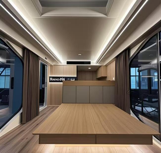 Modular Smart Pod with Detachable Climate-Controlled Sleep System Space Capsules House for Luxury Hotels
