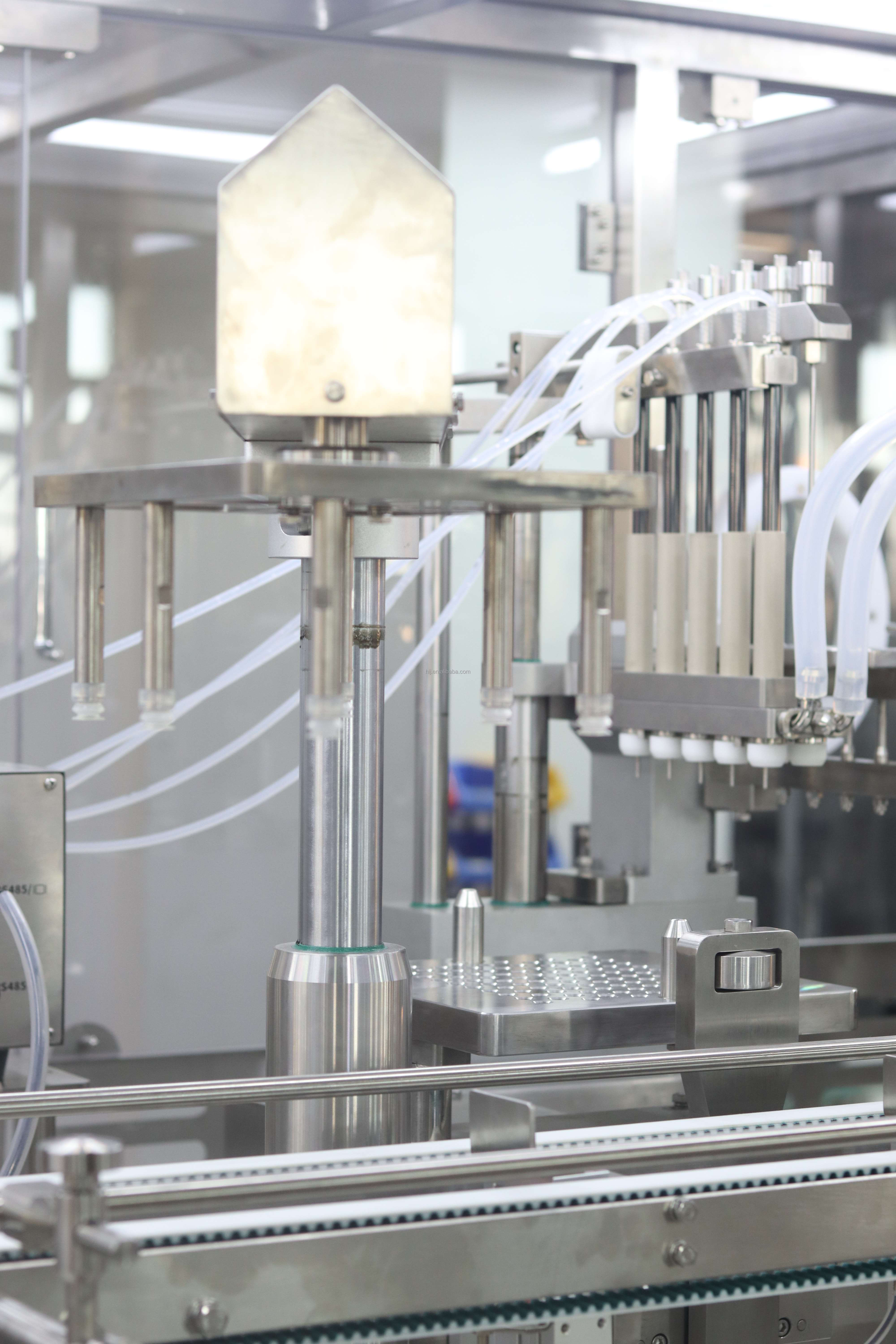 Automatic Electric High-Accuracy PLC-Controlled Prefilled Syringe Filling &amp; Stoppering Machine with 1 Year Warranty