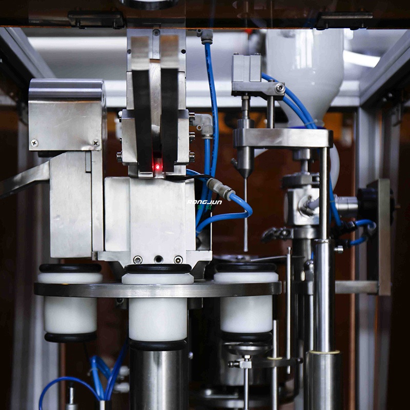 Auto High-accuracy Prefilled Veterinary Disposable Luer Lock Glass Syringe Pre Filling Machine