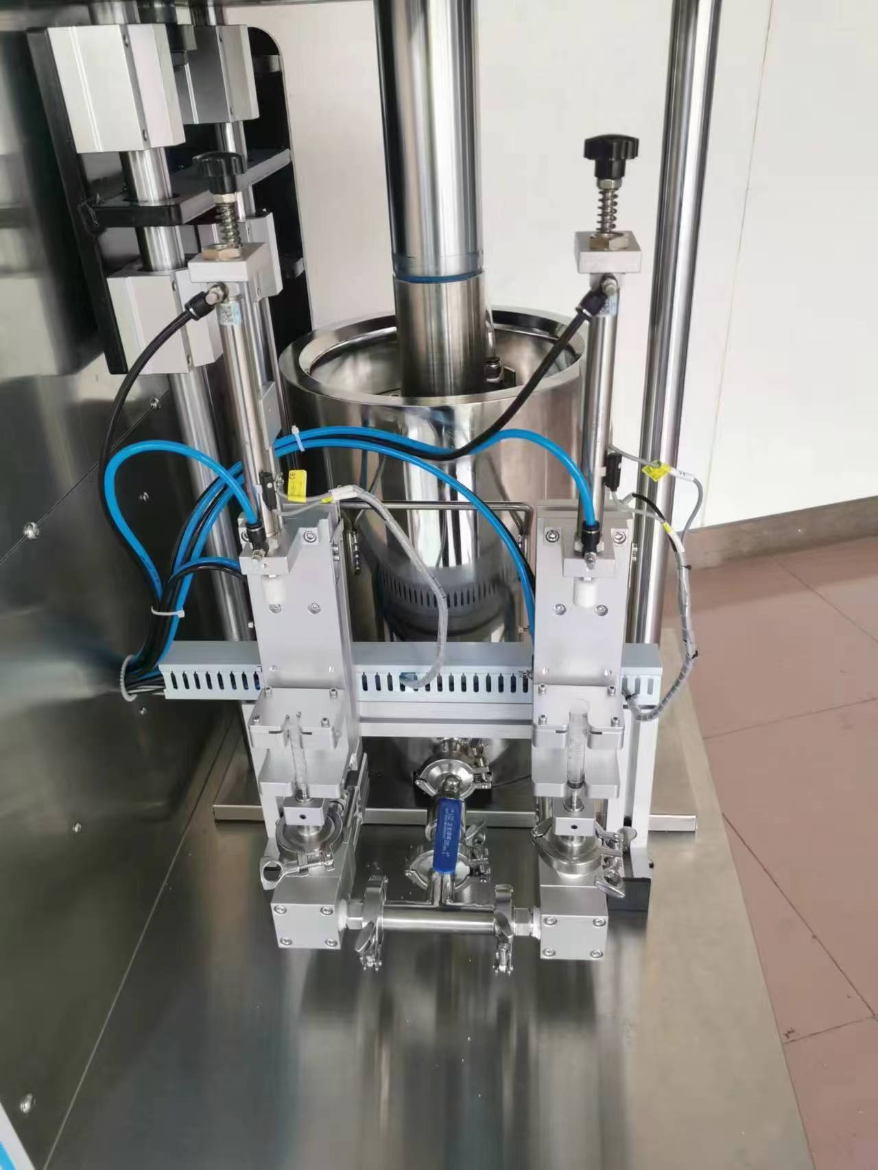 High Quality Semi-Automatic Pre-Filled Syringe Filling Machine Provider's Disposable RTU Syringe/Vial/Cartridge Gear Chemical