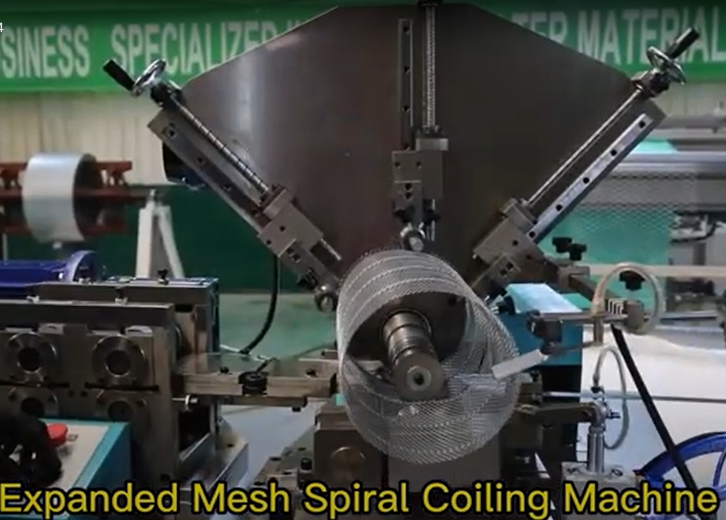 Full-Auto HDAF Expanded Mesh Spiral Coiling Machine