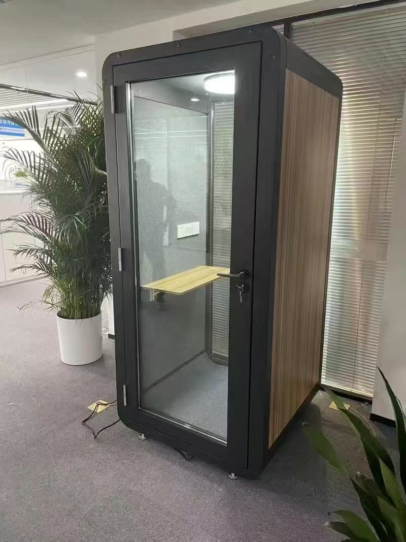 The Multi-functional Pod Is Soundproof and Environmentally Friendly, Making It Suitable for Use in Home Offices