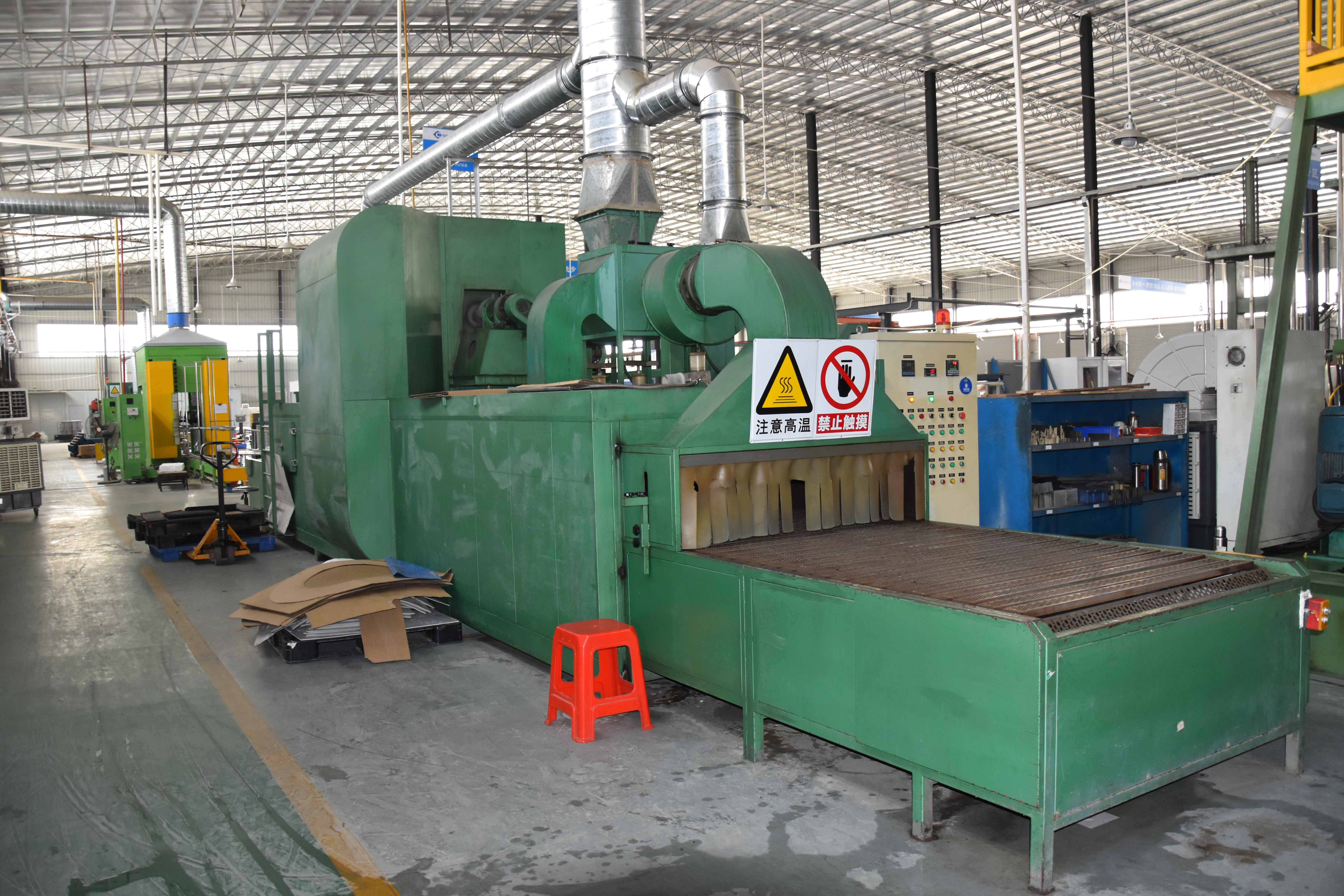 Manufacturing detail 4