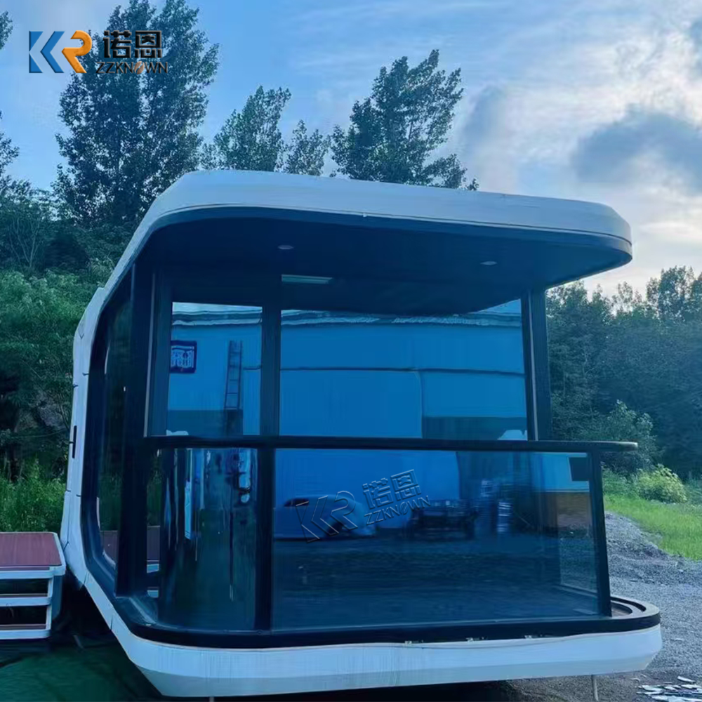 Modern Space Capsule Container Building Prefabricated Smart Pod Compact Cabin for Boutique Hotel Project