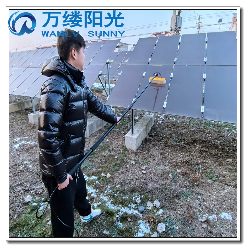 Extendable High-Altitude Cleaning Brush Water-Fed-Pole Solar Brush with Lifting-Pump