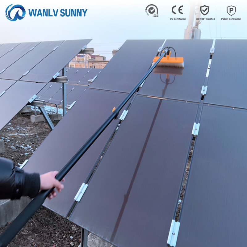 Extendable High-Altitude Cleaning Brush Water-Fed-Pole Solar Brush with Lifting-Pump