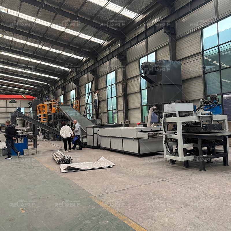 Full Automatic PV Solar Panel Recycling Machine High Recovery Rate Solar Module Recycling Equipment