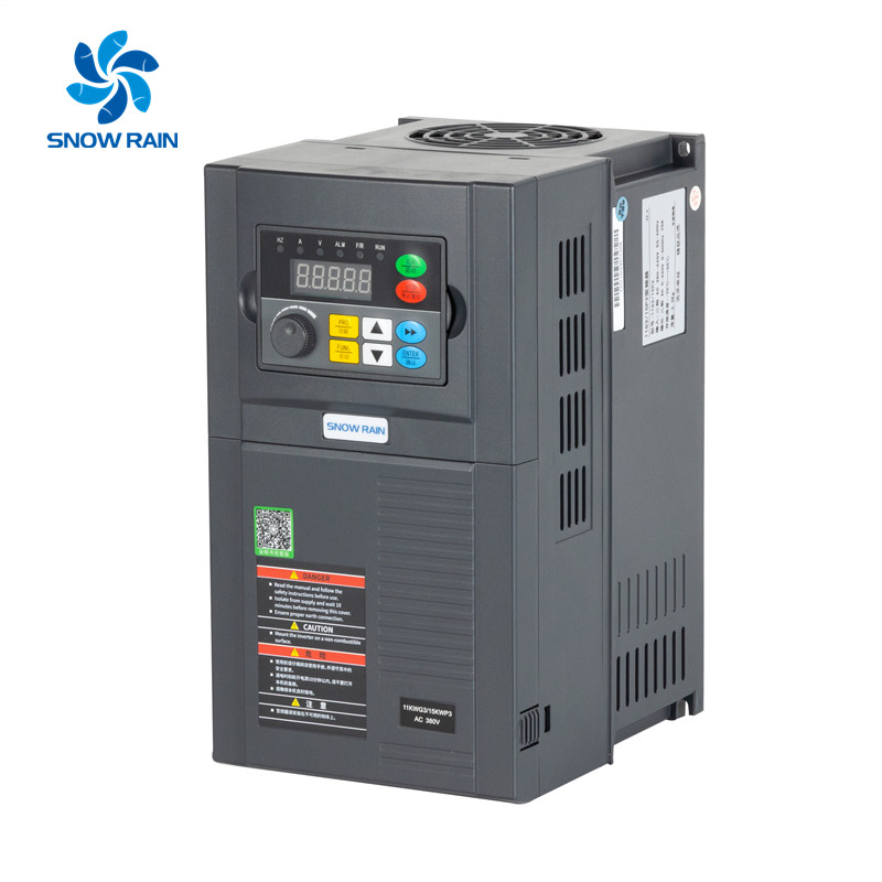 Manufacturer Sale CE Certified 380V 3pH Water Pump Inverter Solar Water Pump Controller