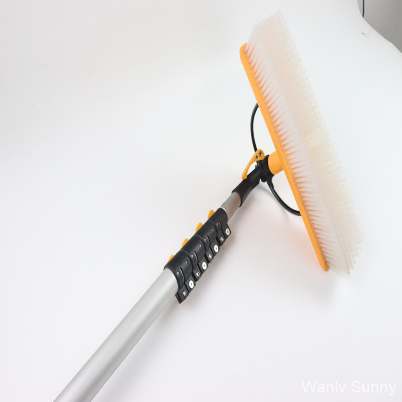 Water-Fed Manual Window Cleaning Brush Solar-Panel-Cleaning-Brush with Mini Water Pump
