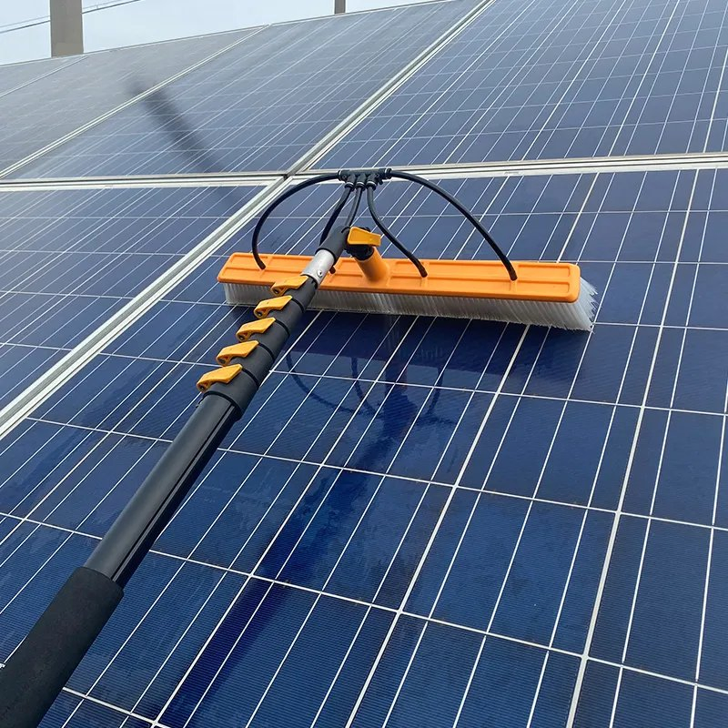 Ideal Solar Panel Cleaning Tool Manual Spray Cleaning Brush with Water Pump