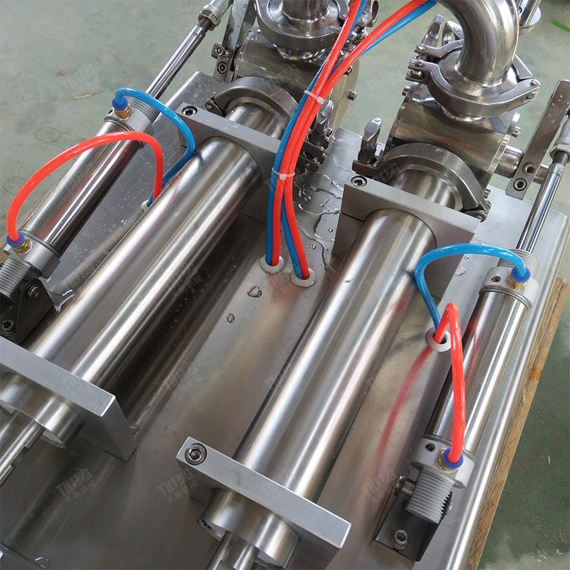 Semi-Automatic High Accuracy Pneumatic Piston Bench Top Cylinder Single-Head Liquid Sauce Paste Filling Filler Machine
