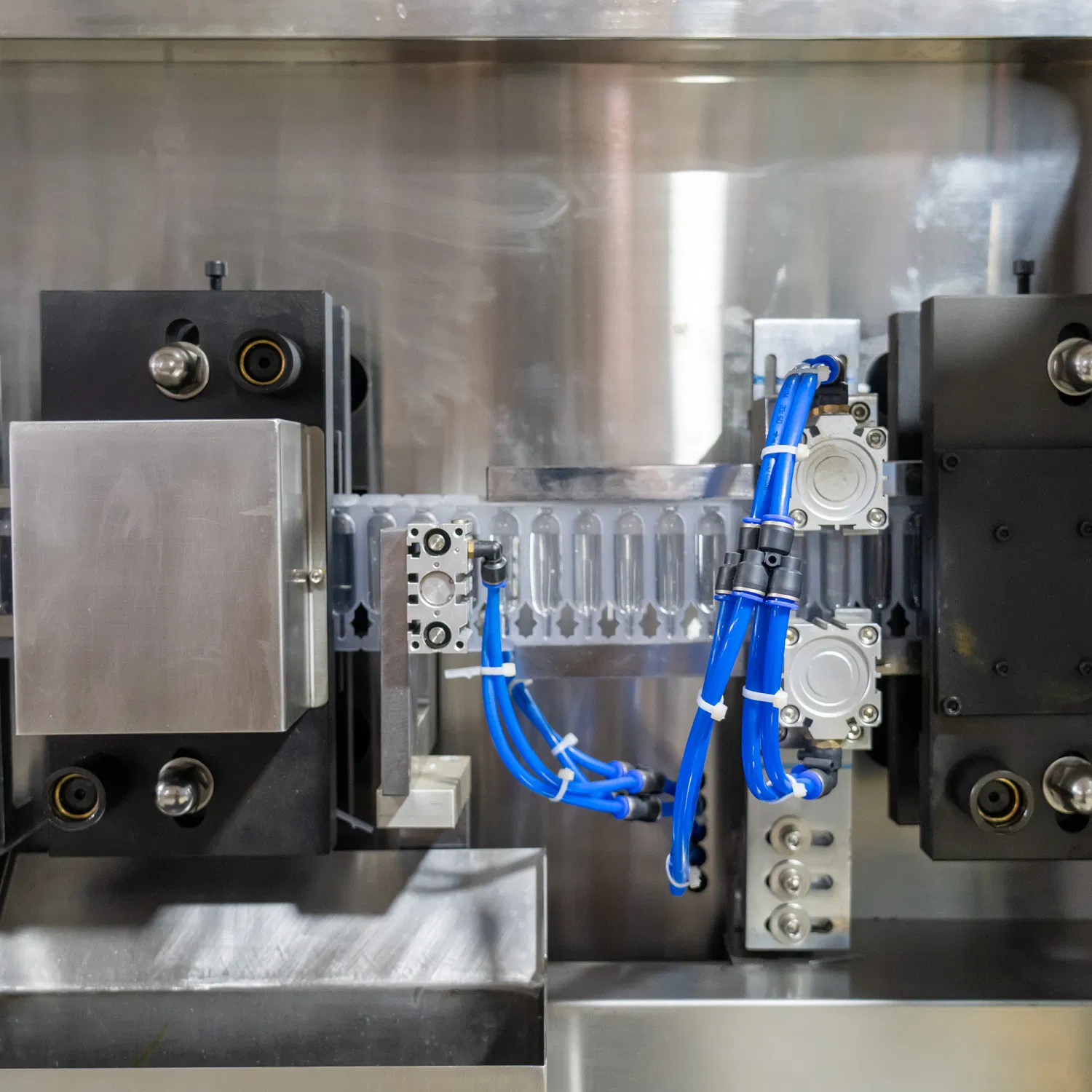 Full Automatic Liquid Filling Machine for Tomato Paste Machine Sachet Water Machine/Sachet Water Packing Machine