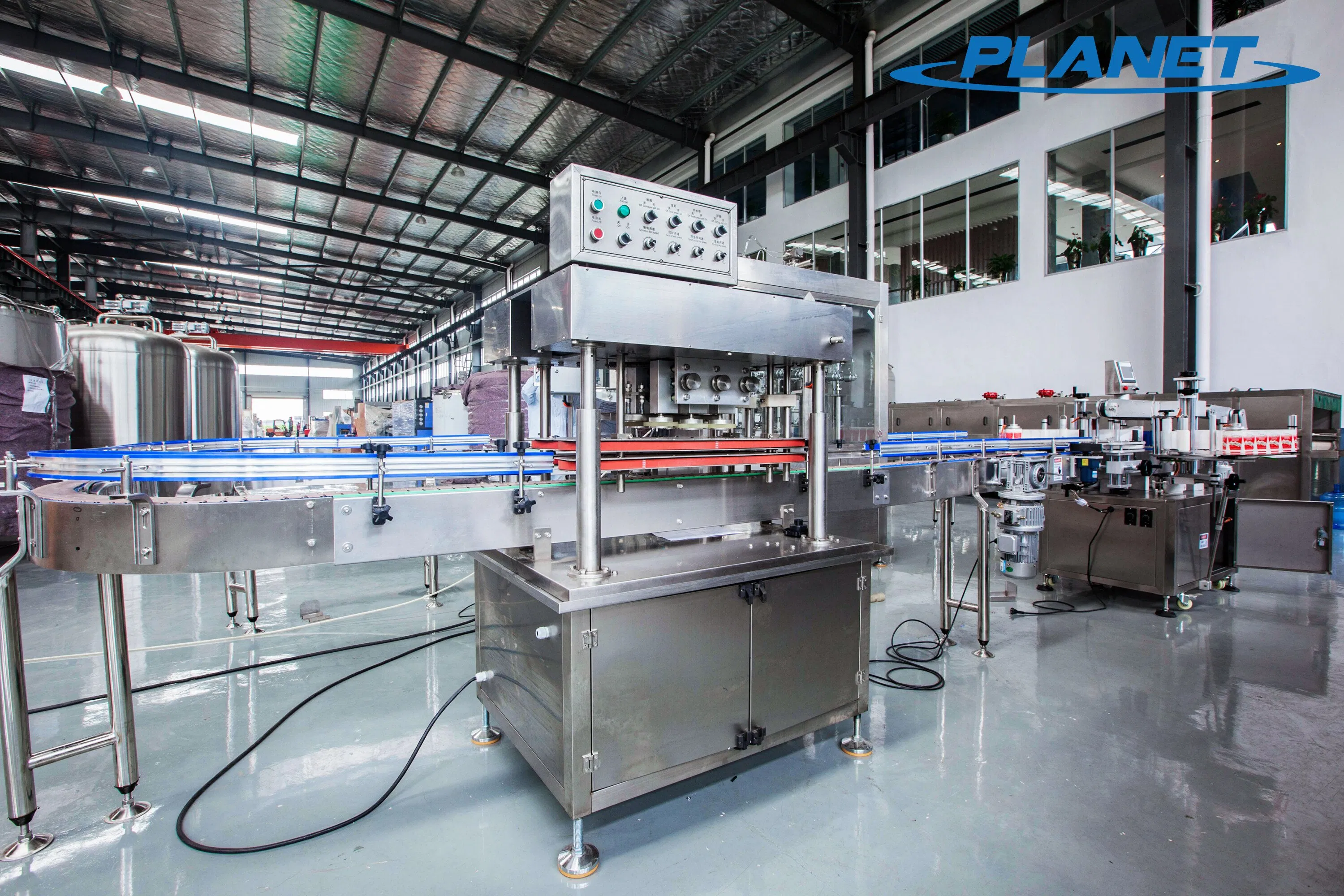Automatic Liquid Filling Machine Hawthorn Juice, Appetizers Oil Shampoo Cleaning Detergent Plastic Glass Bottle Volumetric Filling Line
