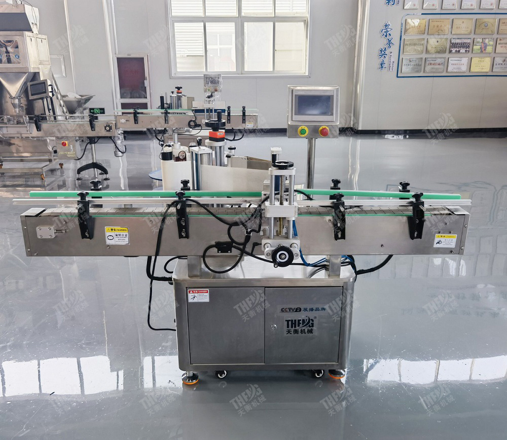 High Quality Multi-Head Bottle Solution Pneumatic Isobaric Water Sauce Liquid Filling Machine