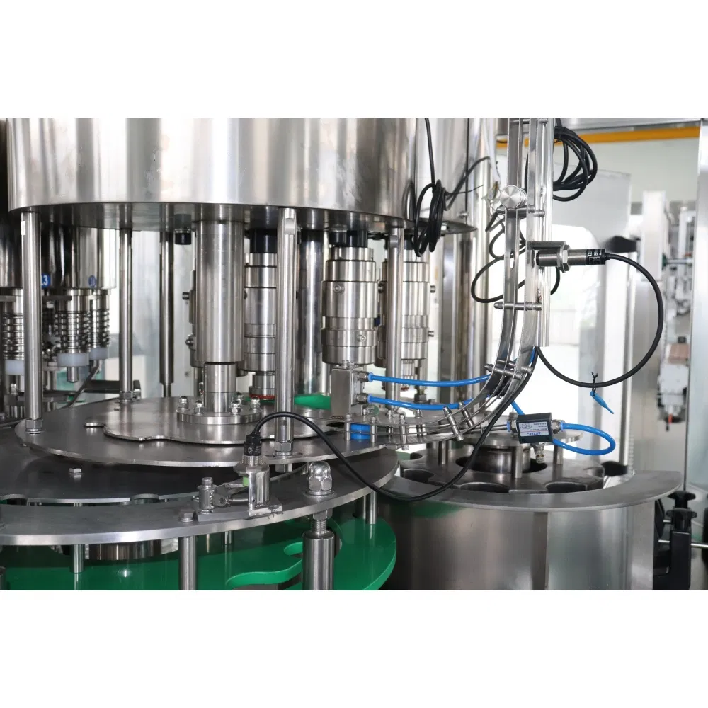 Advanced Beverage Filling Machine with Precise Volumetric Control for Various Liquids