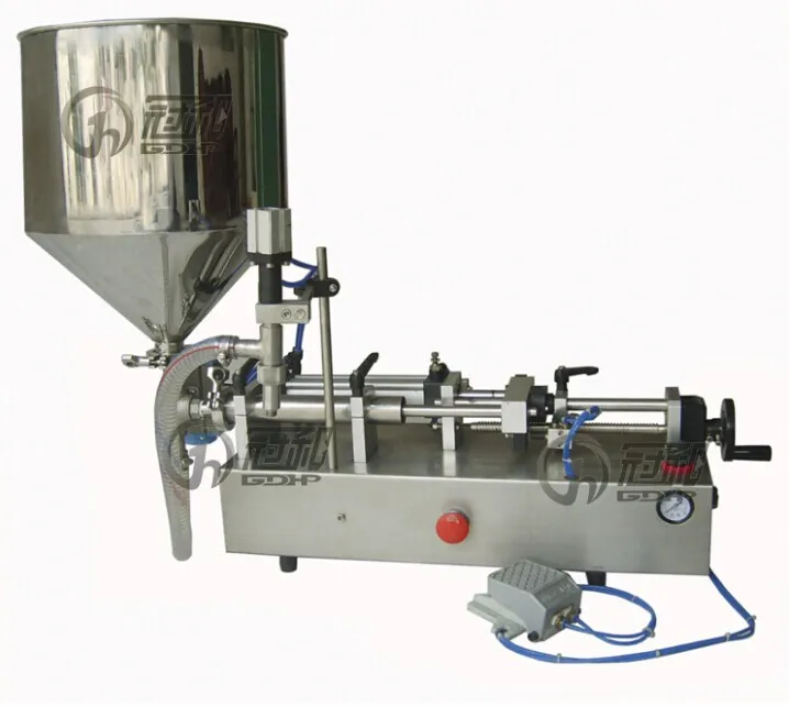 Semi-auto liquid filler controlled by foot pedal