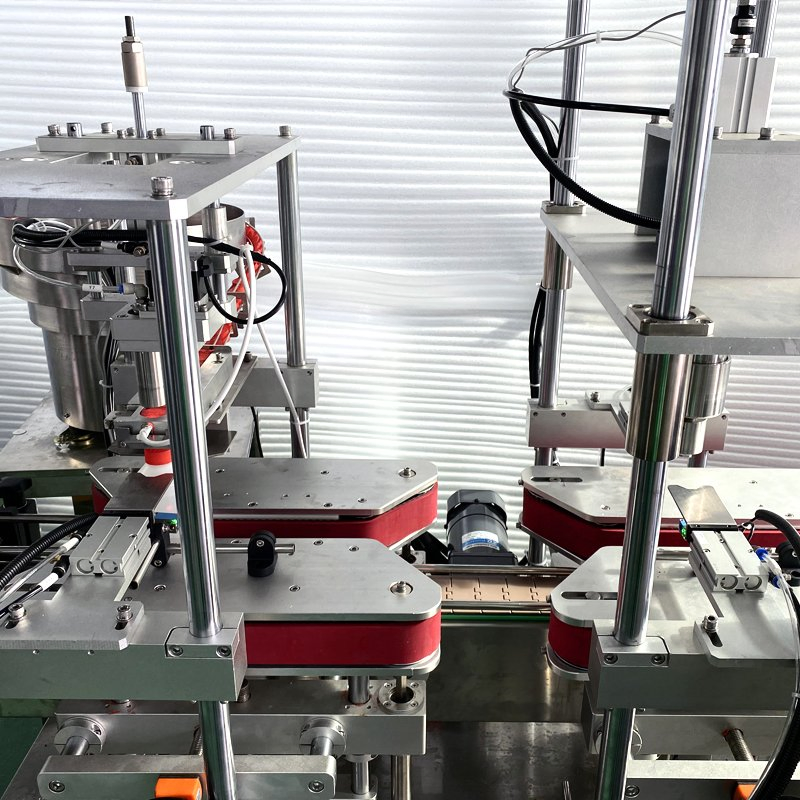 Professional Custom Shampoo Overflow Liquid Filling Six Nozzles Stainless Filling Machine Price