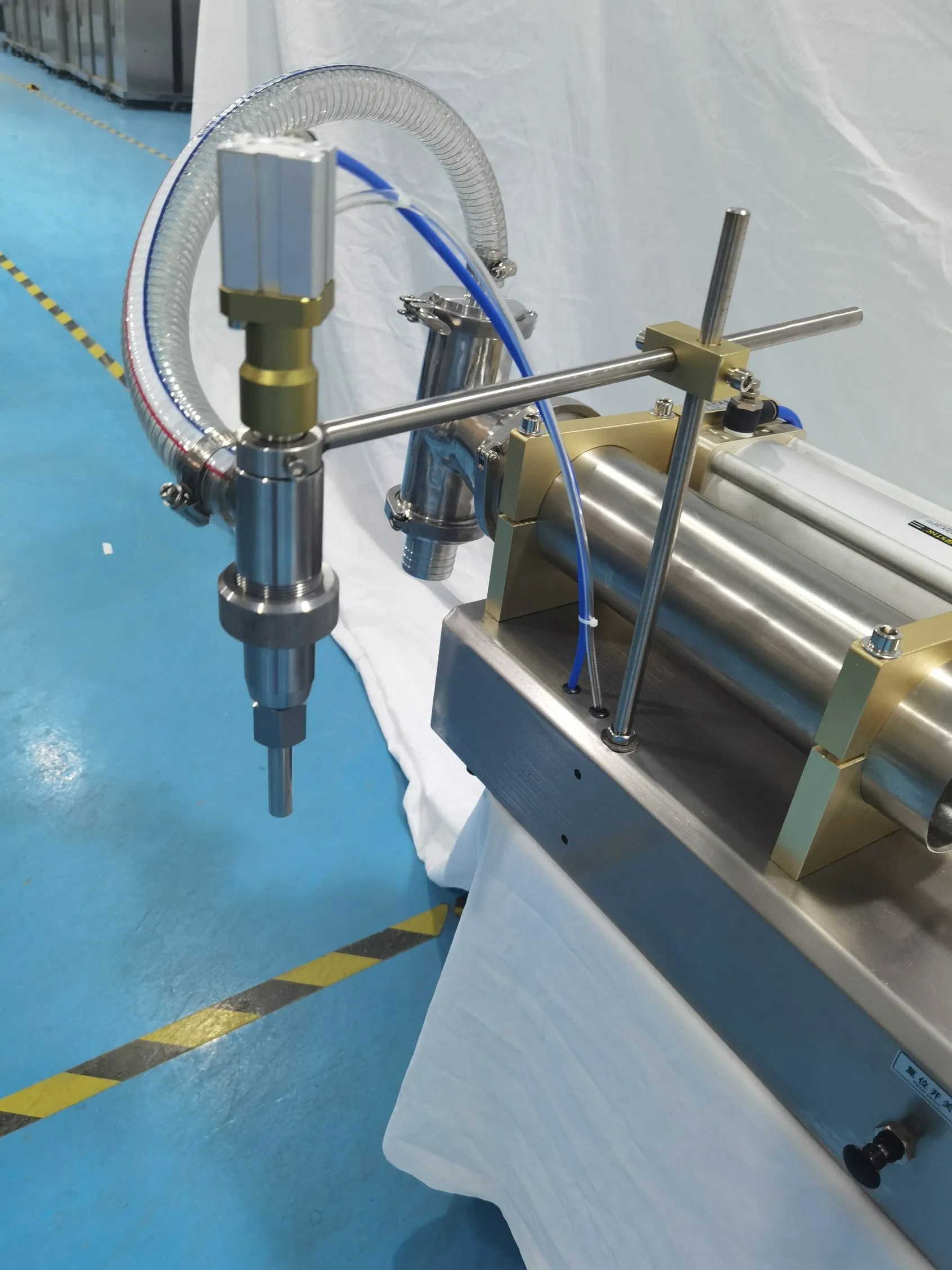 Horizontal Piston Type Paste and Liquid Self-Suction Filling Machine