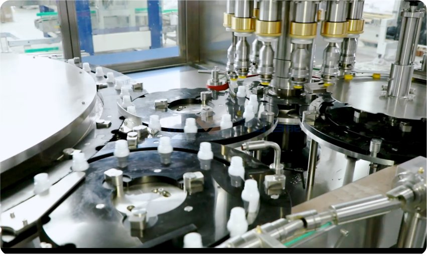 Piston-Type Capping and Filling Machine for 20ml-100ml High Viscosity Liquid Pesticides - 10, 000 Bottles Per Hour