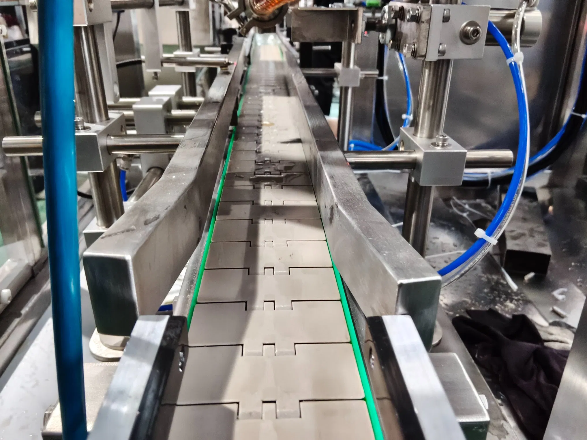 OEM Automatic Single Head Sauce Yogurt Honey Bottle Liquid Filling Machine