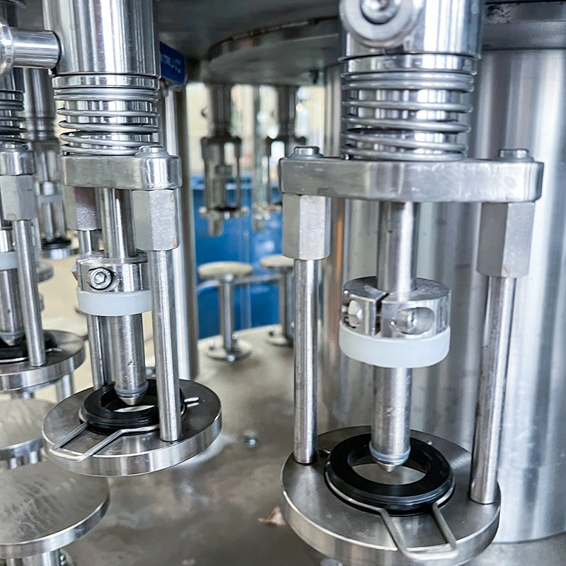 Fully Automatic Liquid Filling Packing Machine for Yogurt, Juice, Oral Solutions, Beverages, Kiwi Juice, Apple Juice, Blueberry Juice, Jam, and Fruit Drinks