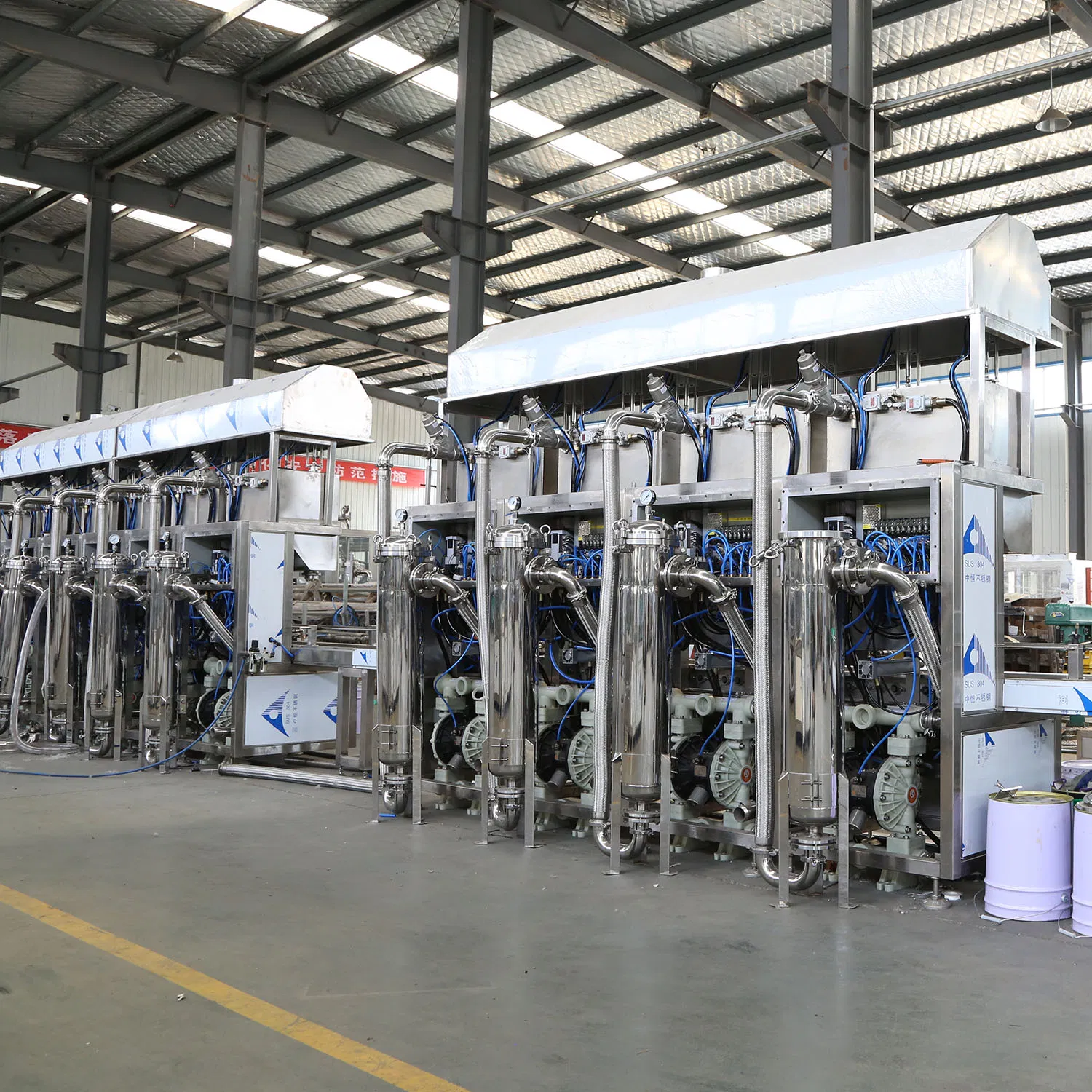 Automatic Pesticide Chemical Liquid Overflow Filling Capping Machine Low Viscosity