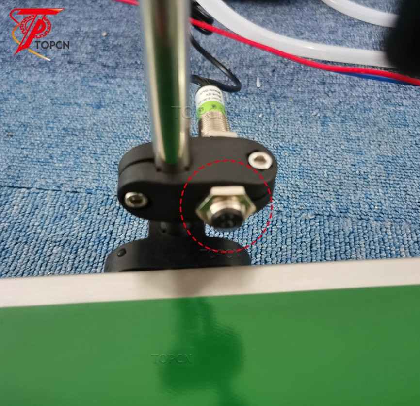 Single Head Semi Automatic Nutrient Solution Small Bottles Liquid Filling Machine