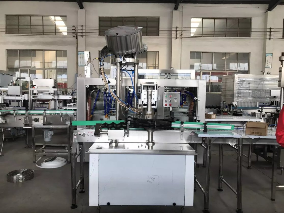 Automatic Saline Bottle Gravity Flow Bottle Feeding Filling Capping Labeling Machine