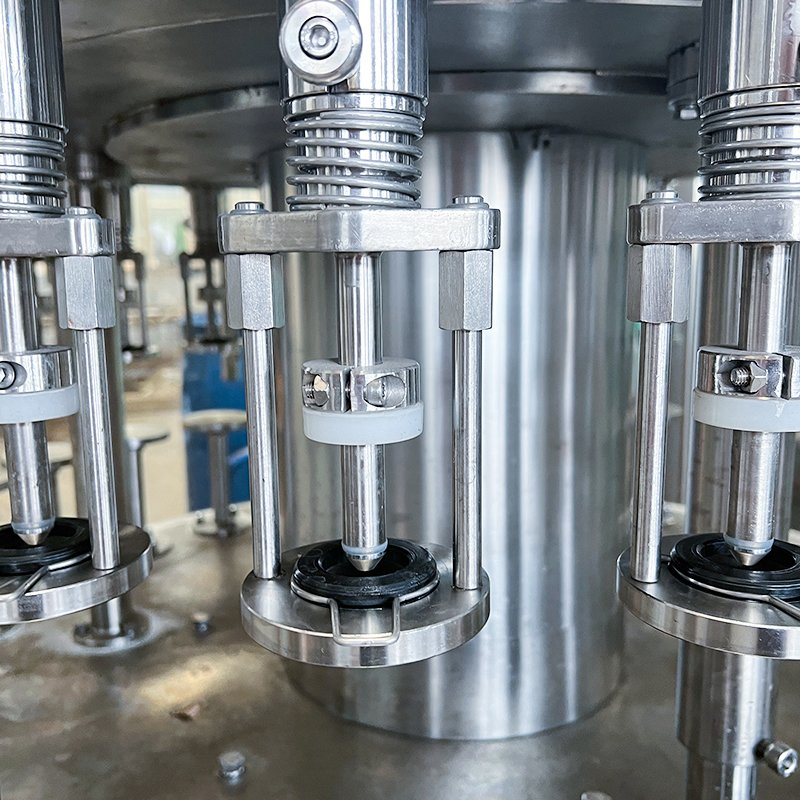 Fully Automatic Liquid Filling Packing Machine for Yogurt, Juice, Oral Solutions, Beverages, Kiwi Juice, Apple Juice, Blueberry Juice, Jam, and Fruit Drinks