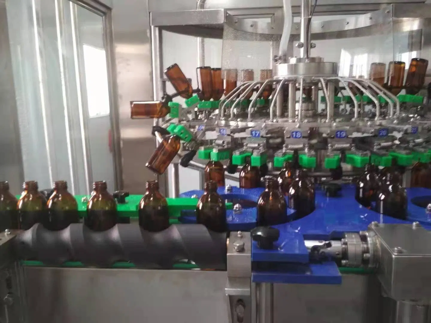 Eye Drop/Essential/Syrup/Oral Liquid/Pharmaceutical/Vial Filling Machine