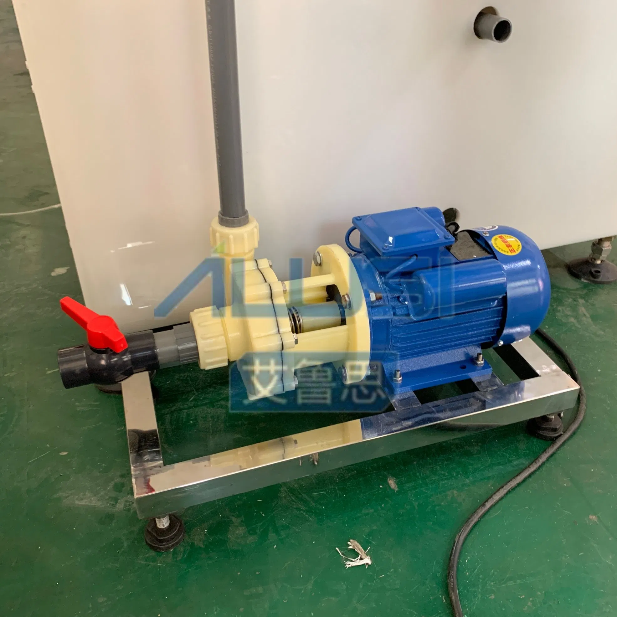 Automatic Acid Alkaline Corrosive Chemical Liquid/Bleach/Toilet Cleaner/Softener Gravity Bottle Anti-Corrosive Filling Machine