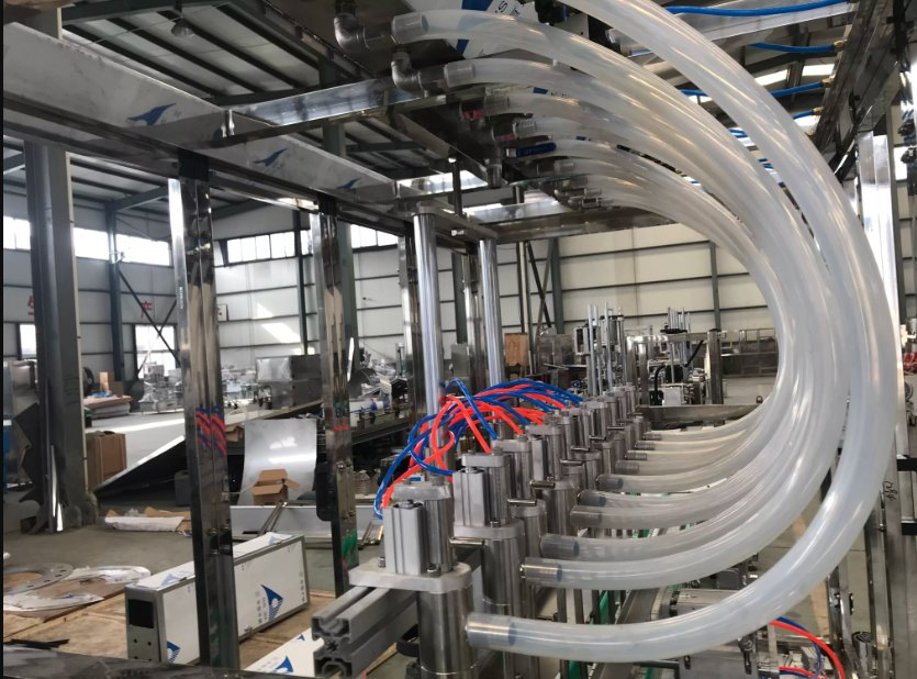 Overflow Linear Gravity Self Flow Liquid Filling Machine Automatic Complete Bottling Line for Fertilizer Products