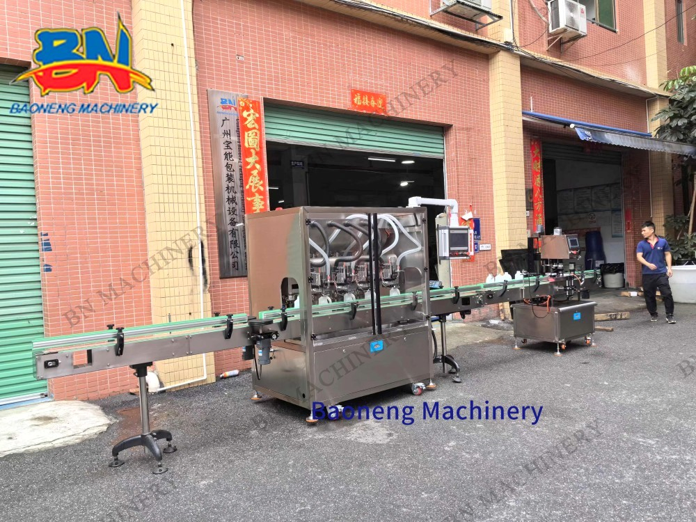 Automatic 4-Nozzle Servo Tracking Bottle Jar Liquid Oil Cream Filling Machine with Capping Line