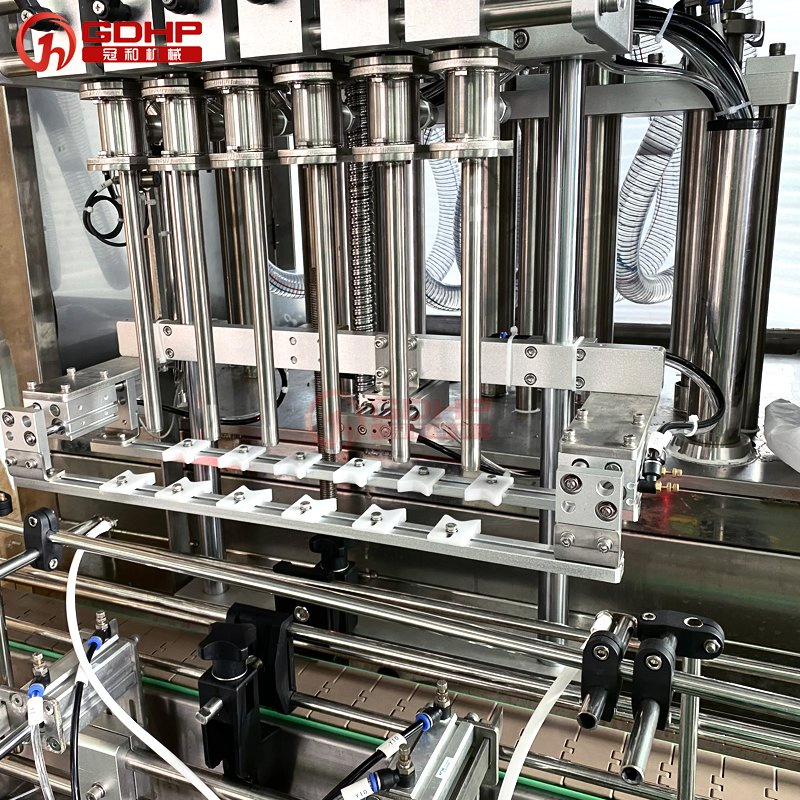 Professional Custom Shampoo Overflow Liquid Filling Six Nozzles Stainless Filling Machine Price