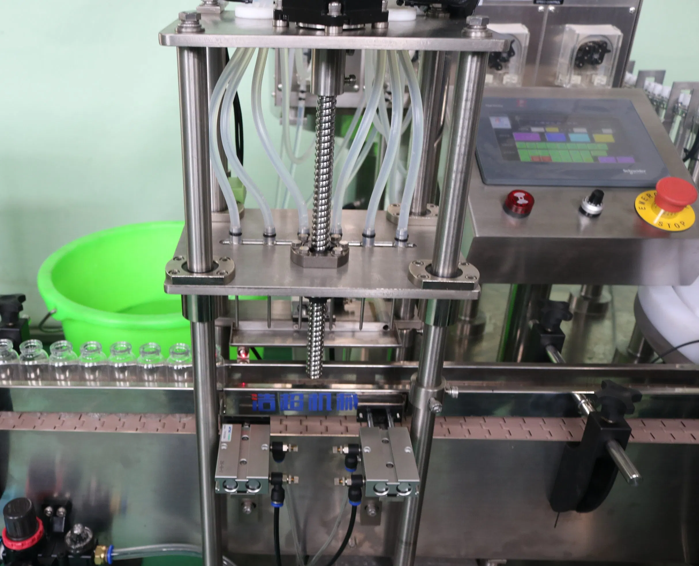 Automatic 4 Heads Explosion Proof Perfume Filling Machine Liquid