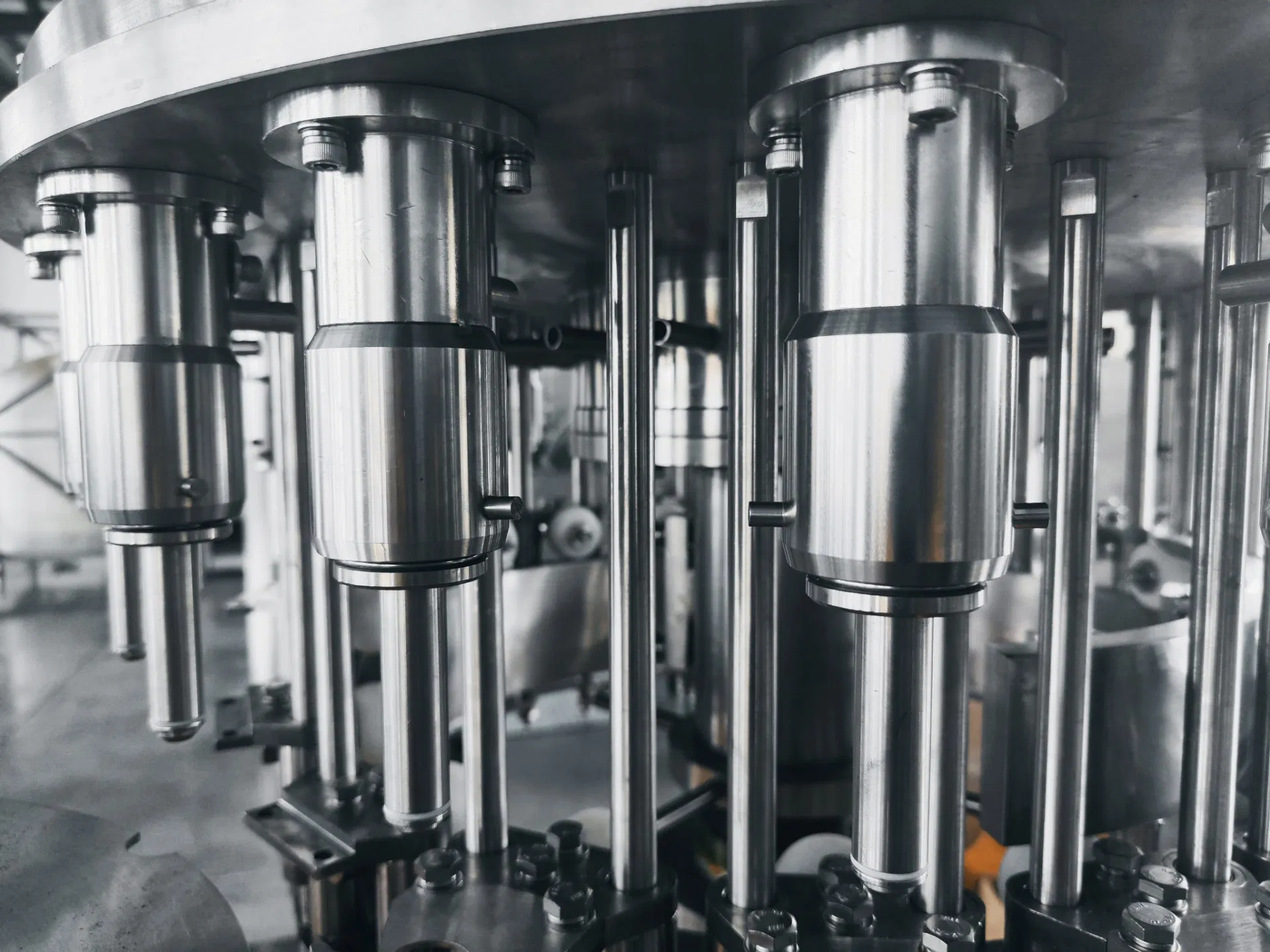 Africa Market Aluminum Can Pet Bottle Beverage Liquid CSD Soft Beer Hot Juice Tea Coffee Milk Sauce Honey Canning Filling Bottling Machine