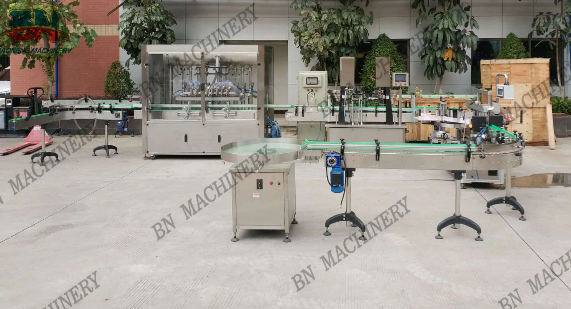 Quality Automatic Ethyl Alcohol Solvent Liquid Filling Machine Explosion Proof Bottle Filling Machine